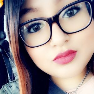 Meet your Posher, Rita